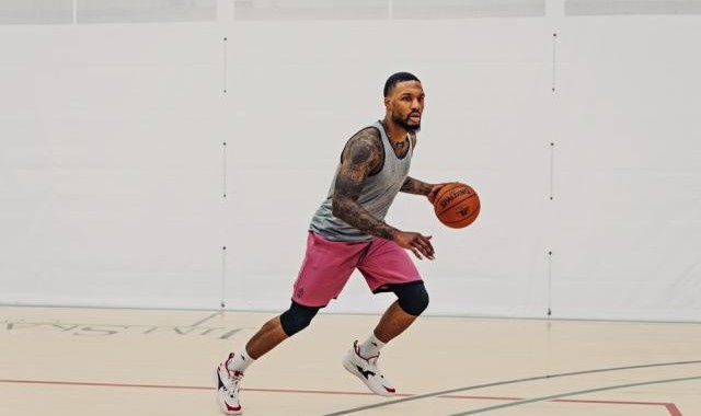 kaiyun login-夏天苦练帮助利拉德找回健康，这次他终于不再迷茫