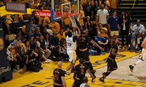 21世纪里季后赛率队力挽狂澜的最强表现有哪些？詹库杜霸占6席